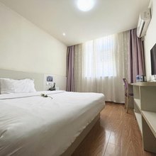 润佳连锁酒店(西安地铁1号线长乐坡地铁站店)