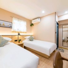 易佰良品酒店(济南大明湖夏雨荷店)