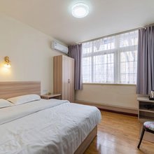 玖月商务酒店(青岛烹饪职业学校小村庄地铁站店)