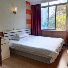 宁波泰富商务旅店