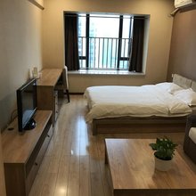 宜家公寓(重庆南坪会展中心店)