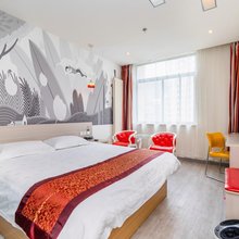 拾光快捷酒店(黄岛金沙滩旅游度假区井冈山路地铁站店)