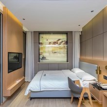 迦南宾馆(哈尔滨西站工农大街地铁站店)