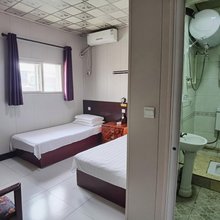 春福旅馆(唐山火车站外国语学校店)