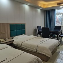 三门峡魔方假日酒店