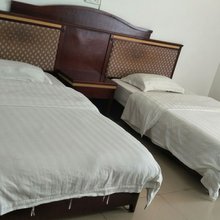 龙岭旅馆