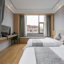 沁住酒店(甘孜白塔公园店)