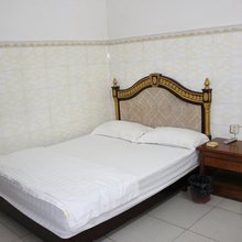 南宁鼎源宾馆(动物园地铁站店)