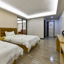 华兴民宿(创业路店)