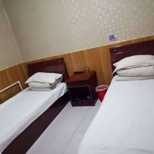 乌鲁木齐顺富宾馆(机场店)