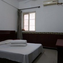 聚源宾馆(西安万象城三桥地铁站店)