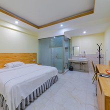 平南龚州公寓(龚州公园店)