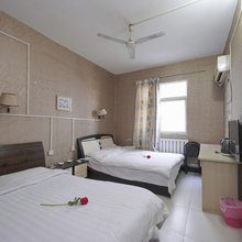 西安悦来宾馆(何家营地铁站店)