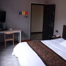 逸家住宿