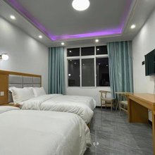 海螺沟缘鑫民宿