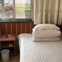 乳山宇香旅馆