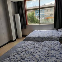 逸品居(山东英才学院店)