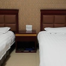 青神汇民商务酒店
