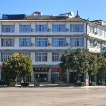 祥云清莲饭店