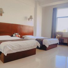 瑞丽翠玉酒店