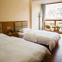 双柏彝海成民宿(文昌路店)