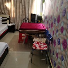 明月公寓(武汉传媒学院店)