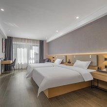 雲曼铂金酒店(丹阳吾悦广场店)