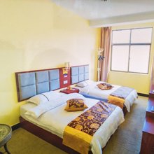 顺荣宾馆(禄劝掌鸠河公园店)