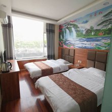凌云酒店(太原市第二十中学校西矿街店)