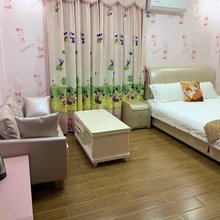 66主题公寓(广州私立华联学院店)