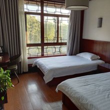长兴牛脚湾农家乐