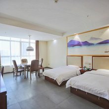 宜城泊菲特酒店