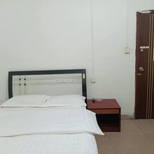 温馨公寓(佛山大基尾前村店)