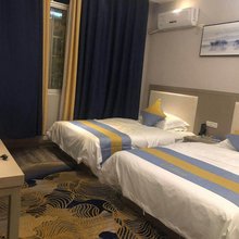 彝良汐月民宿