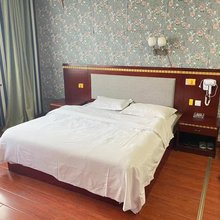 海通宾馆(潢川汽车站店)