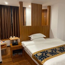 徐闻柏林酒店(贵生公园店)
