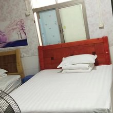 八方住宿(金河沿河路店)