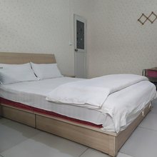 星辰宾馆(西安外国语大学长安校区店)