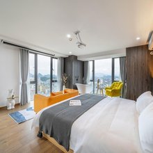 博悦见山·Mountain View 设计民宿(桂林站万象城店)