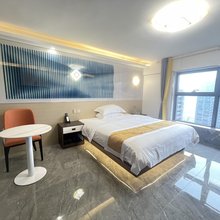 天逸居公寓(南宁总部基地广西体育中心店)