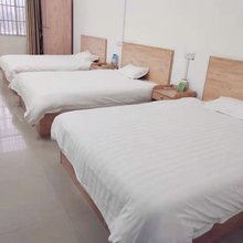德保隆和馨宾馆