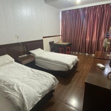 龙港华龙宾馆