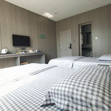 蓝鑫宾馆(湖北师范文理学院店)