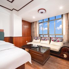 温鑫商务酒店(临高文明东路店)