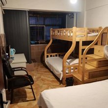 武汉兴泰招待所(江汉路步行街店)