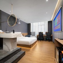 次元电竞酒店(武鸣汽车总站店)