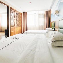 长阳花都主题酒店