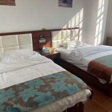 罗平宏鸣民宿