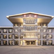 金堂爪龙溪花园大酒店