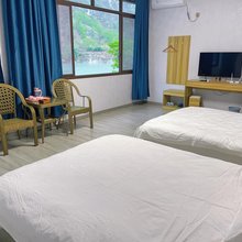 河畔小居民宿